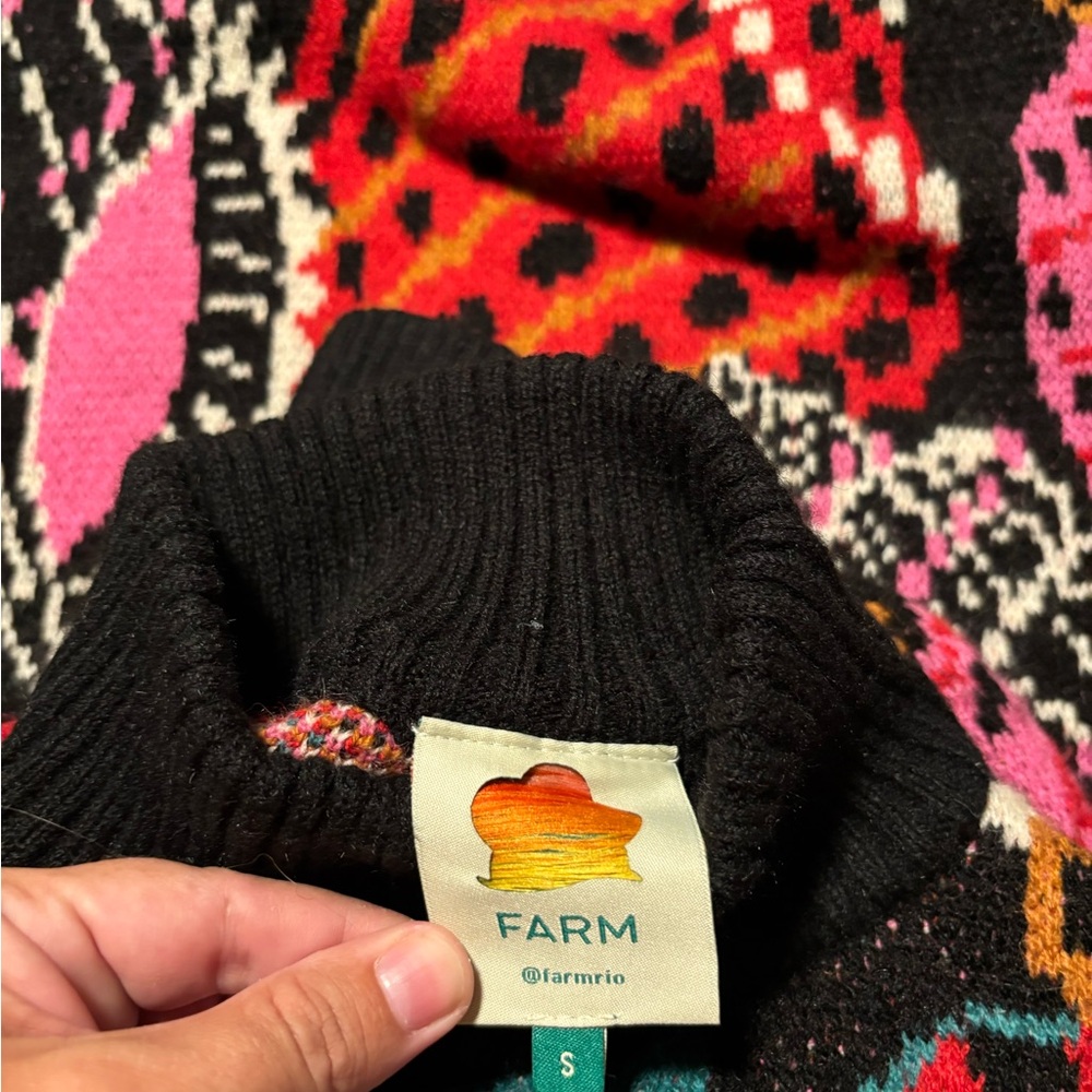 Farm Rio Shell Sweater Dress in Size Small - Picture 7 of 7